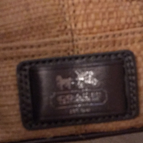 Hampton’s Archive 10th Anniversary by COACH - Picture 9 of 15